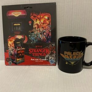 Stranger Things set Arcade Pencil Holder with Palace Arcade Mug